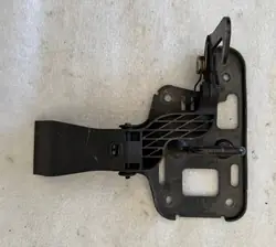 Audi OE 8R0823480B Motorhuvslås