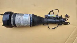 Etujousi Oikea OEM A2053200238 Mercedes W205