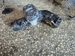 OEM 7810752 8519492 Cotovelo Coletor Borboleta