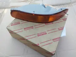OEM 81511-12740 Höger blinkers Toyota Corolla E10