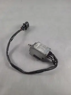 Audi Lüftermodul OEM 8E0959501R - Gebrauchter Zustand