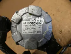 Pompe à eau OEM 9834759980 pour Vivaro/Expert