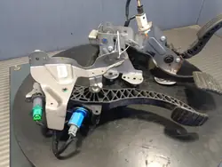 OEM Wrakowisko-27646- Pedale für Renault Megane III 1.5 DCI