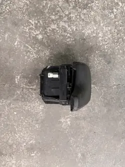 Apoio de braço consola central Mazda 3 OEM BHN2644A1