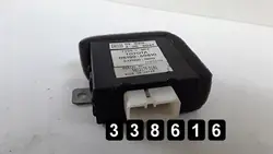 Lexus GS 300 ECU OEM AM-338616 - Malli 2000