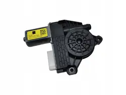 Takaluukun oikea ikkunanostomoottori BMW 1 F40 M135I 1060025