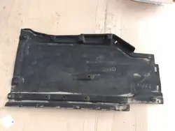 Rechter onderbodemplaat OEM 8W0825208A Audi A4 B9