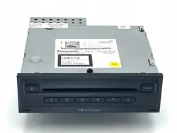 Audi CD-soitin OEM 8X0035110C - Käytetty