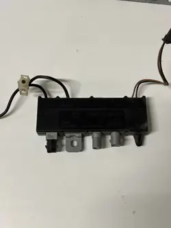 BMW E39 Antenneversterker OEM 65248352489