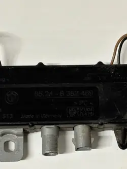 BMW E39 Antennförstärkare OEM 65248352489