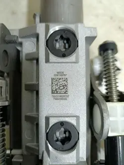 Joint de colonne de direction Jeep OEM 68414987AE