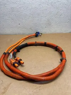 Câble de chargement de batterie PEUGEOT 2008 II 2022