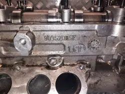 Culasse gauche OEM 90352085F pour Jeep Grand Cherokee
