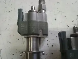 Injecteur BMW N43 OEM 7589048-07 - Occasion