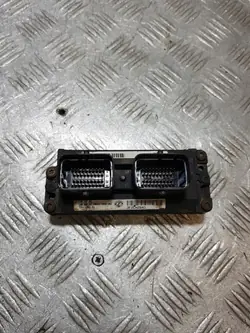 Calculateur Moteur OEM 6160037606 pour Fiat Punto 2