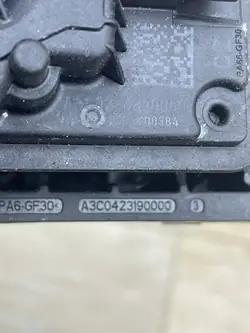 BMW I4 G26 Jäähdytysnesteen venttiili OEM A3C0423190000