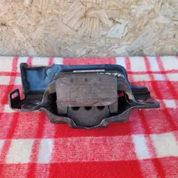 Moottorin kiinnike VW Skoda Seat Etu 2Q0199555 AB
