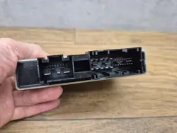 Módulo de controlo AdBlue BMW G30 G31 G01 X3 OEM 9423397