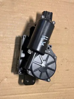 Baklucka lås Opel Insignia A 13581405