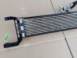 Vaihteistoöljynjäähdytin OEM 1398452080 Ducatolle