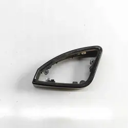Oikean peilin kotelo OEM 4G8857109A Audi A7:lle