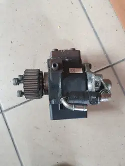 Volkswagen OE Ventil 03L130755AJ01