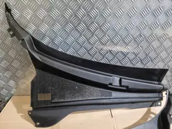 Alfa Romeo Tonale vindrutetätning OEM 156158732 156158733