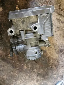 MAN TG3 EBS EPB Modulatorventil OEM 81523156221