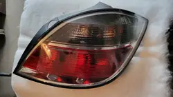 Opel Astra H III Lift Bakljus Höger 13222325