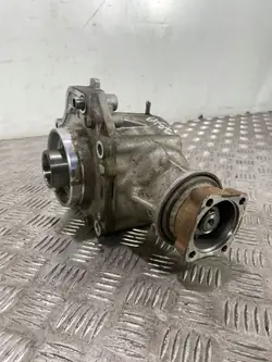 Honda CR-V Vaihteisto OEM FBZ20846 - Käytetty