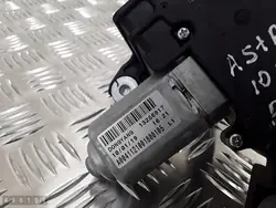 Motor limpiaparabrisas Opel Astra OEM 13256917 - Usado
