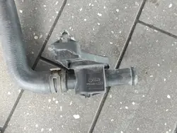 Tuyau d'eau VW T4 2.5 TDI OEM 074122073