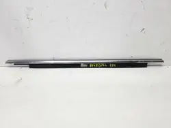 Racleur de vitre OEM 8V4853764 2ZZ Audi A3 8V arrière droit