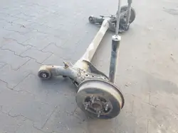 Viga suspensión trasera TOYOTA para Yaris 2