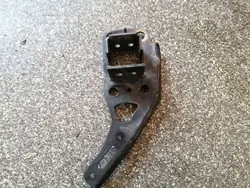 Suporte zona deformável Audi A6 C6 OEM 4F0805499