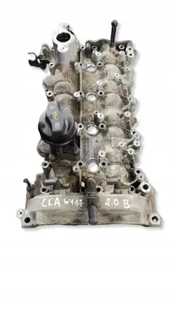 Couvercle de soupape OEM A2700160605 Mercedes CLA