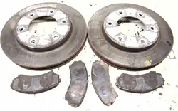 Disques de Frein Avant Usagés pour Mitsubishi Pajero IV