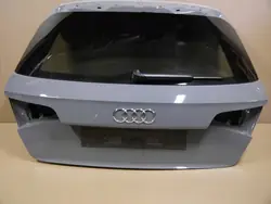 AUDI A3 8V Takaluukku LY7C