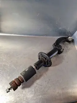 Lower Shock Mount Left Audi Q5 SQ5 8R0413N