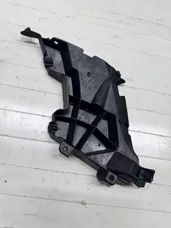 Vorderer linker Stoßstangenhalter AUDI A7 C7 4G8807283C