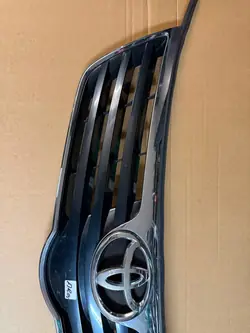 Toyota Avensis T27 09-12 Grill Original 1H2