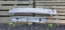 Nissan J11 achterbumperbalk OEM - Gebruikt