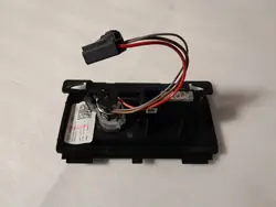 Audi Q5 II USB-pistorasia OEM 5Q0035726L