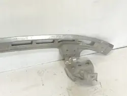 Poutre inférieure avant Tesla Model Y