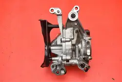 Pompe à huile OEM 55487858 pour Opel Astra 5 1.6 CDTI