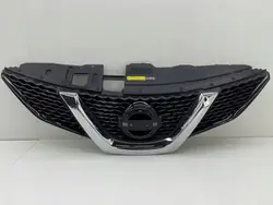 Rejilla del parachoques delantero Nissan Qashqai J11 OEM 5580U100