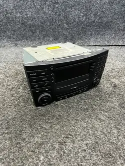 Radio CD Navi Becker OEM A2118200979 Occasion