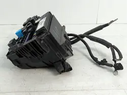 Caja de fusibles KD4766767 para Mazda 6 Sedán 2.2L