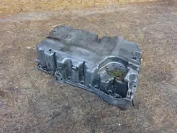 Oljepanna AUDI A3 8P A4 B7 06F103603B