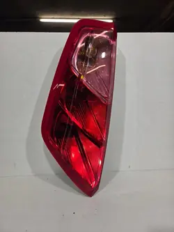 Luz trasera izquierda 51701589 Fiat Grande Punto 2005-